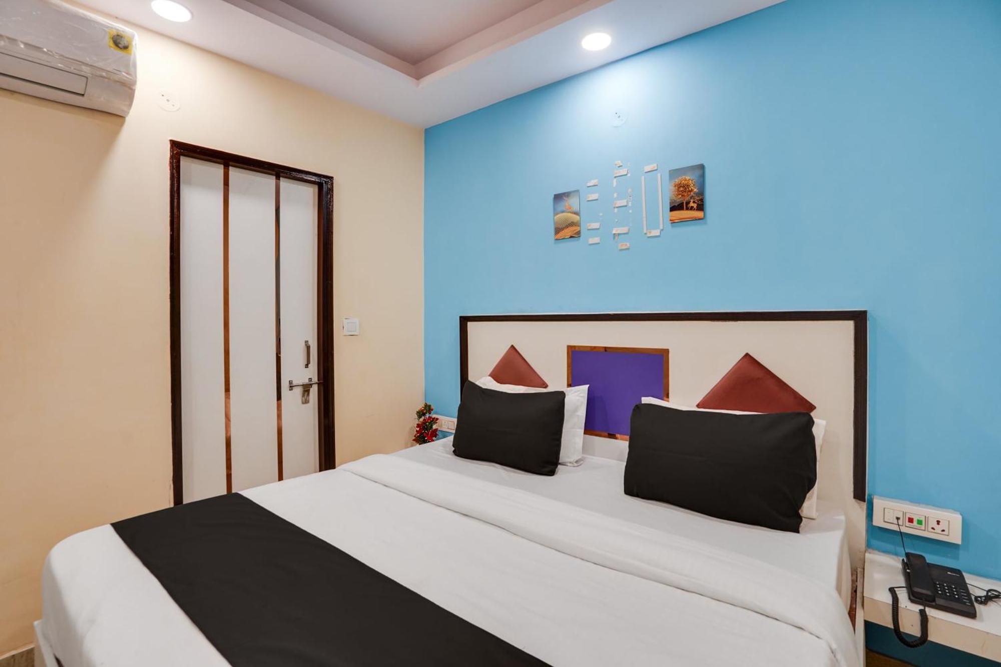 Super Hotel O Hotel Gold Star New Delhi Luaran gambar