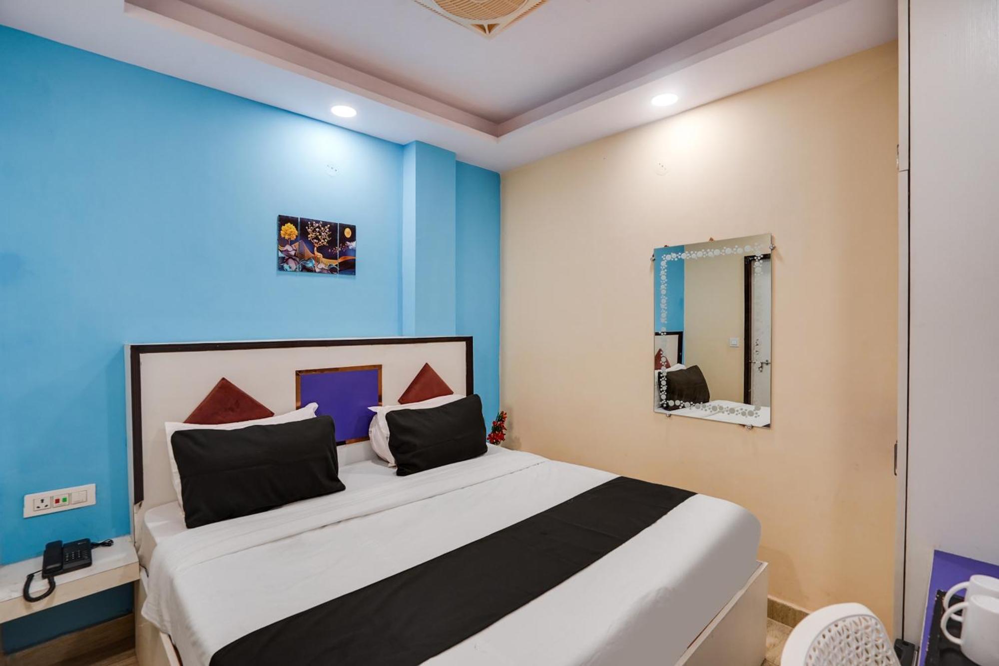 Super Hotel O Hotel Gold Star New Delhi Luaran gambar